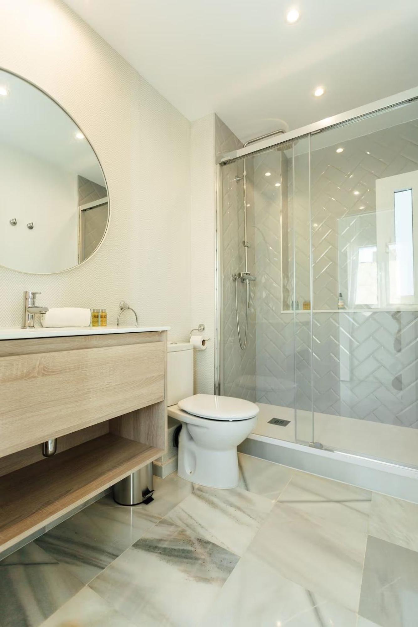 Reformed And Comfy- 2Bd 2Bth- Arenal Apartment Seville Exterior photo